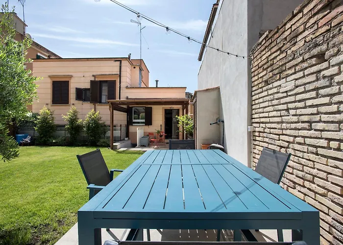 Casa vacanze Giardino Al 9 *